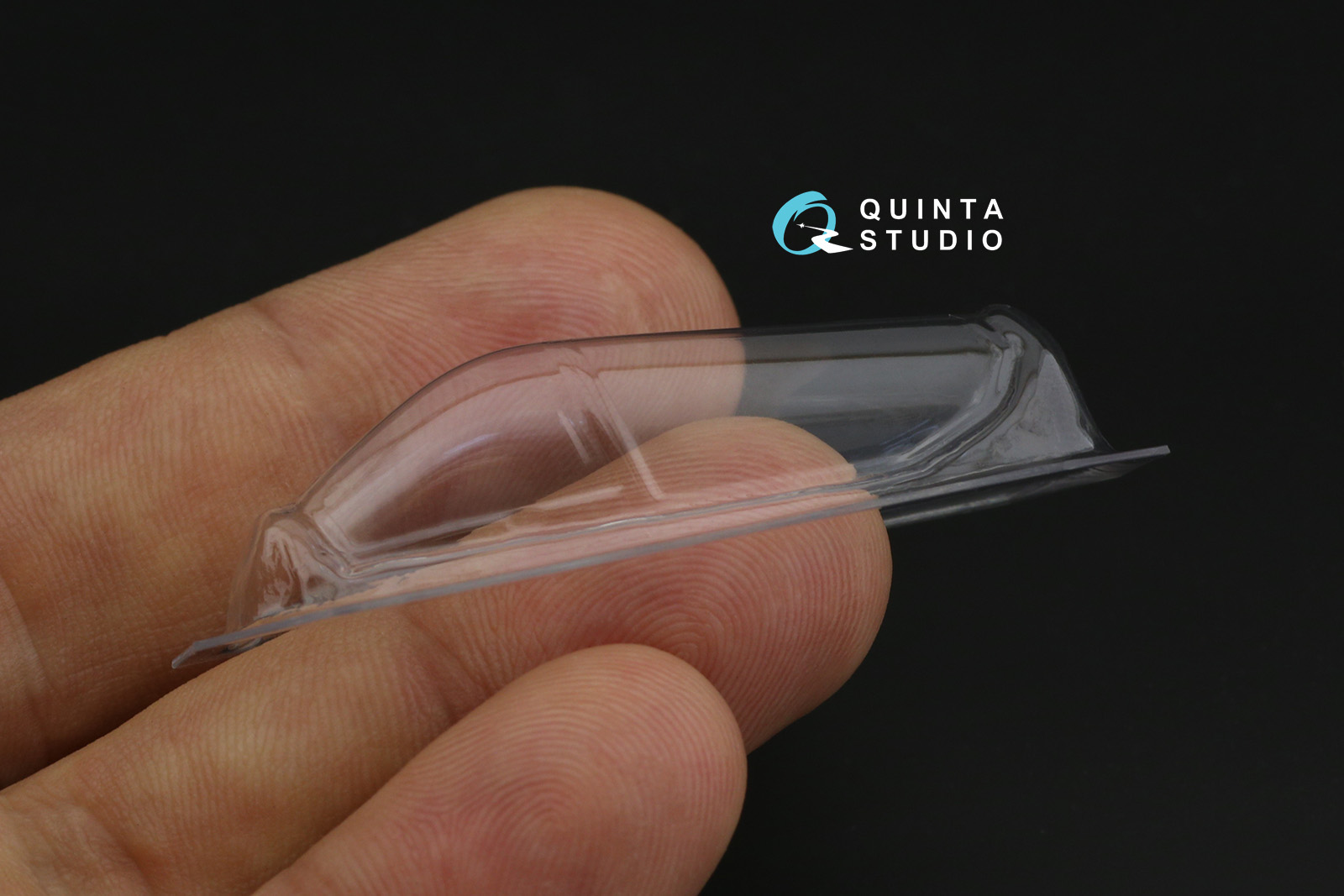 QC72028 Набор остекления для модели AH-1G Cobra (AZ model)