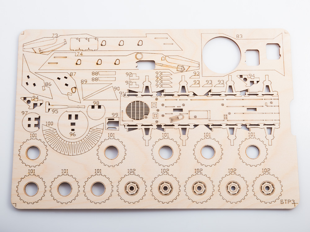 11402BAUMI Сборная модель БТР-70 бронетранспортер Baumi