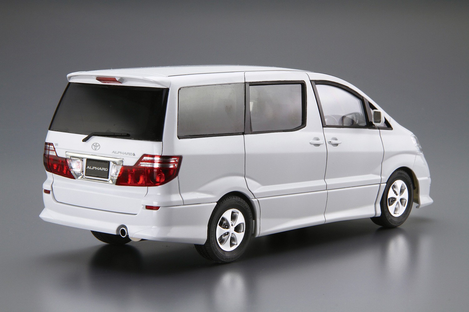 05749 Toyota Alphard NH10W '05 Aoshima