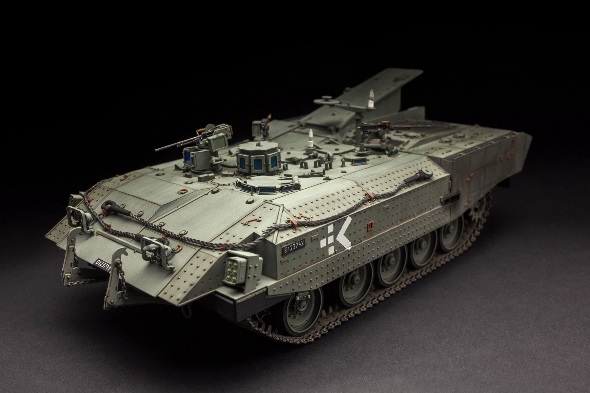 SS-008   ISRAEL HEAVY ARMOURED PERSONNEL CARRIER ACHZARIT LATE   (Полный интерьер) 1/35 Meng