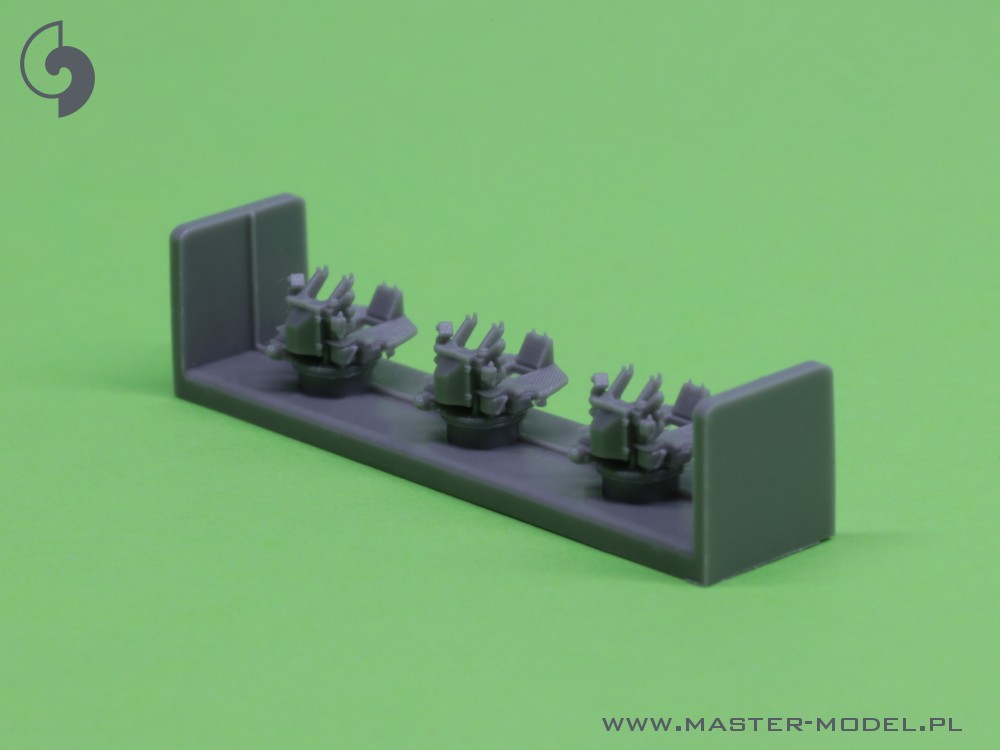 SM-350-092 USN 40 мм / 56 Bofors twin mount ver.2 / с директором Mk-51 - (смола, полиэтилен и точеные детали) - (6шт)