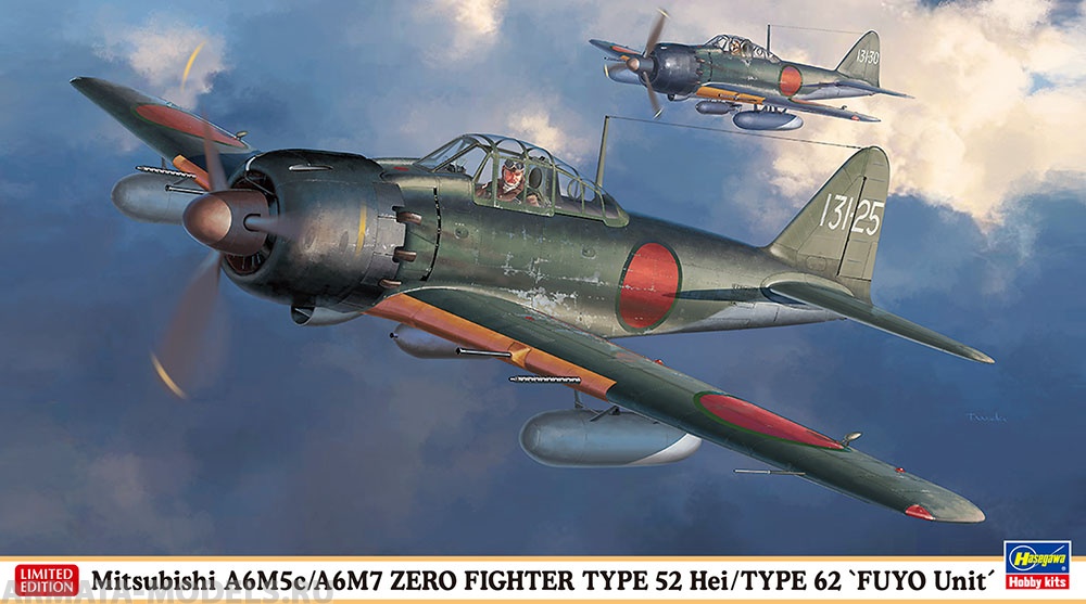 07448 Самолет Mitsubishi A6M5c/A6M7 ZERO FIGHTER TYPE 52 Hei / TYPE 62 FUYO Unit Hasegawa
