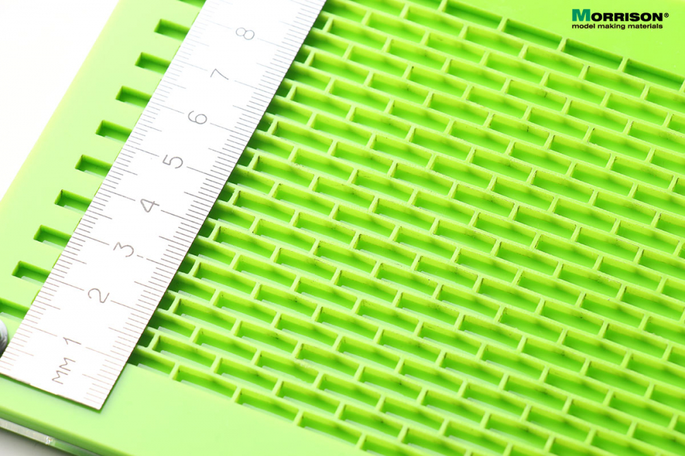 200uki024 Форма со сборочным шаблоном для изготовления мини-кирпичиков в масштабе 1:24