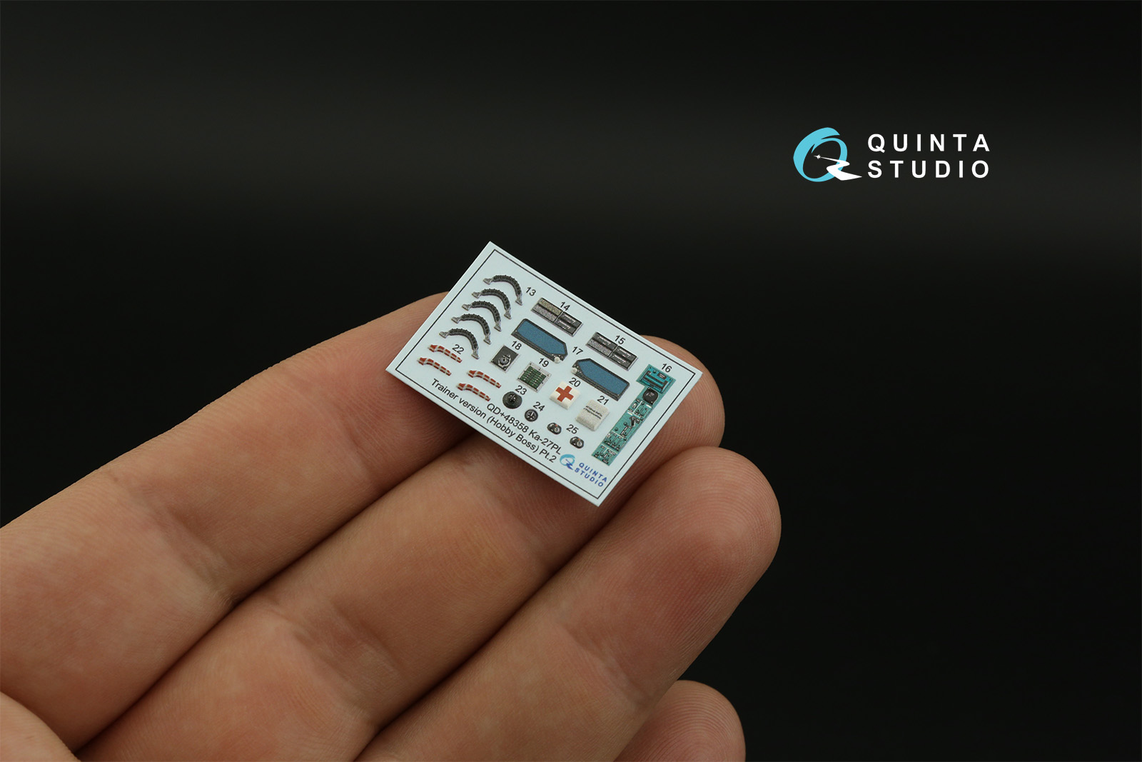 QD+48358 3D Декаль интерьера кабины Ка-27ПЛ, Учебно-тренировочный (Hobby Boss) (с3D-печатными деталями)