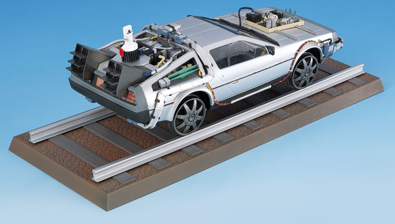 05918 Back To The Future DeLorean from Part III Aoshima