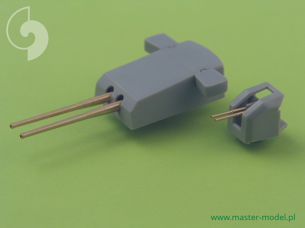 SM-350-040 Вооружение RN Pola - стволы 203мм (8шт), 100мм (12шт)