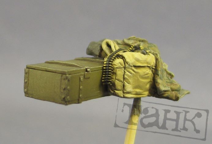 T35233 Боец спецназа ГРУ с 7.62-мм пулемётом ПКМ (Дагестан 1999 г) Tank