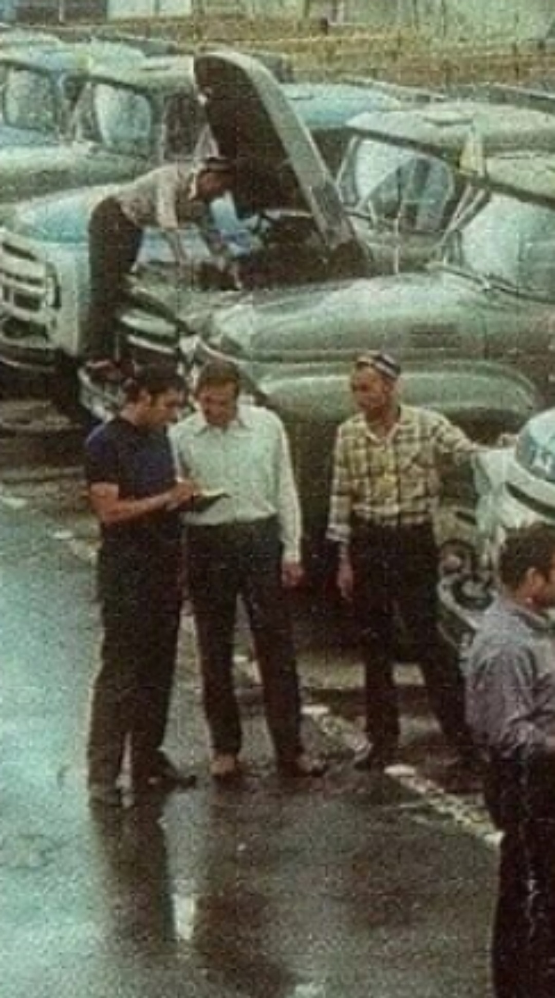 HE-35178 Миниатюра 3х фигурок из автопарка Hobby Expert