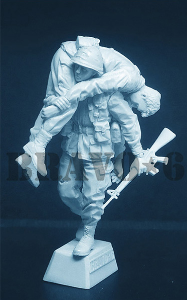 B6-35331 Миниатюра с декалью US Army Inf (13) - Fireman`s Carry Bravo6