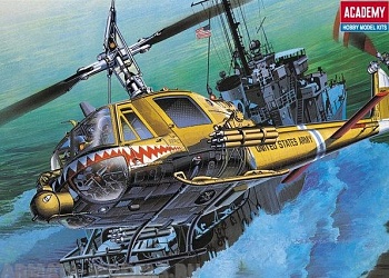 12112  Игрушка  вертолёт  UH-1C HUEY "FROG"