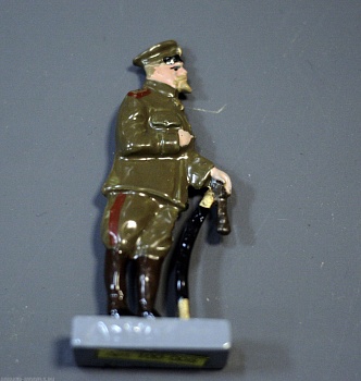 100-008 окрашеная фигура Деникин