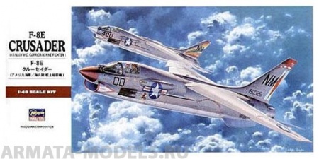 07225 Самолет F-8E CRUSADER Hasegawa