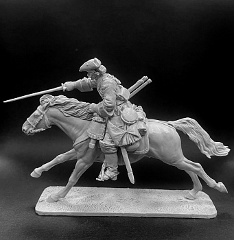 CHM-54330(M). Рядовой драгунских полков, Россия 1706-25 гг. 54 мм. Материал - белый металл.